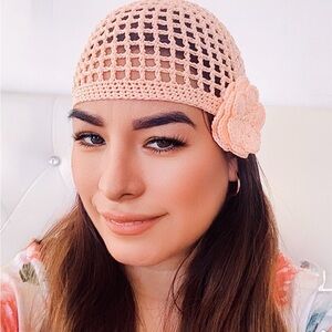 Beautiful light Orange handmade Crochet Hair beret hat with Flower accent. New